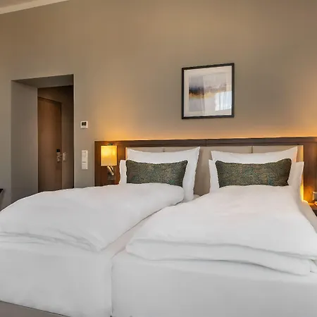 ホテル Garner Klagenfurt - Moser Verdino By Ihg 4*